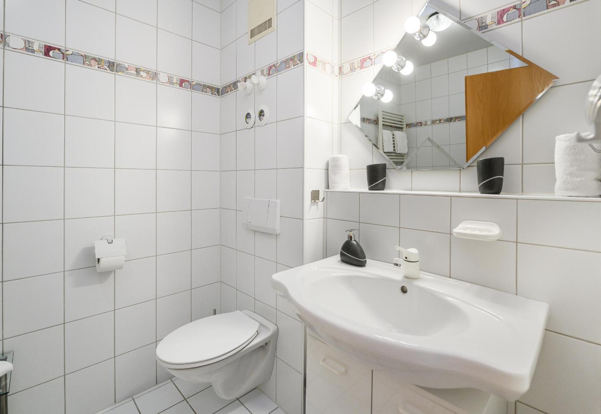 Sonnenstrahl Apartment การ์มิช-พาร์เทนเคียร์เชน ภายนอก รูปภาพ